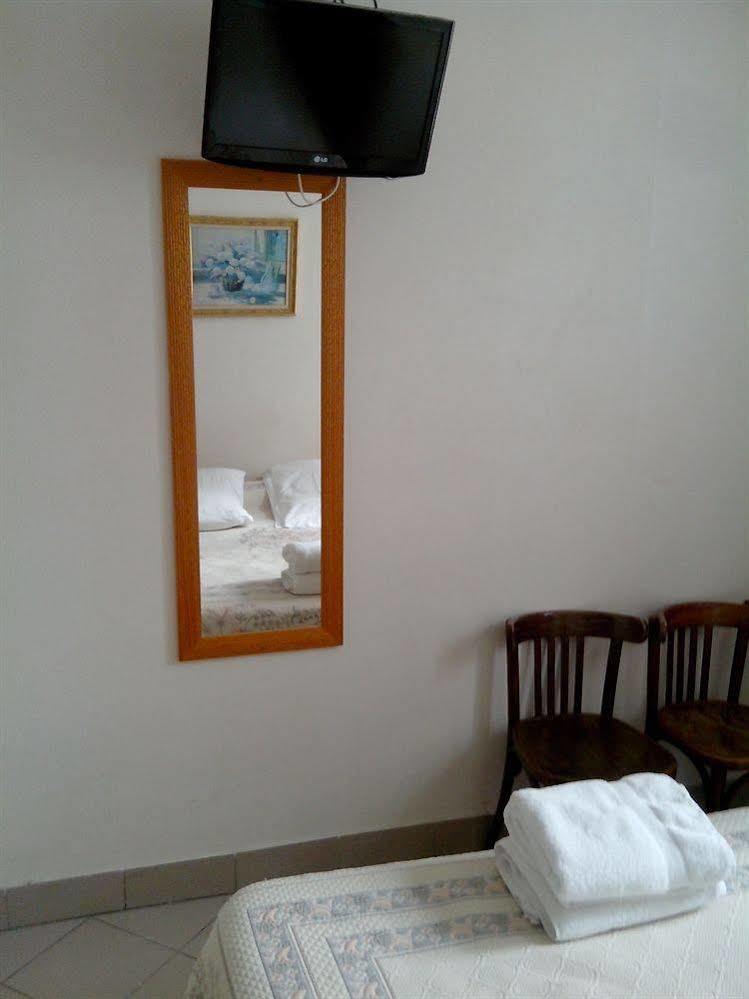 פריז Hotel Bearnais מראה חיצוני תמונה